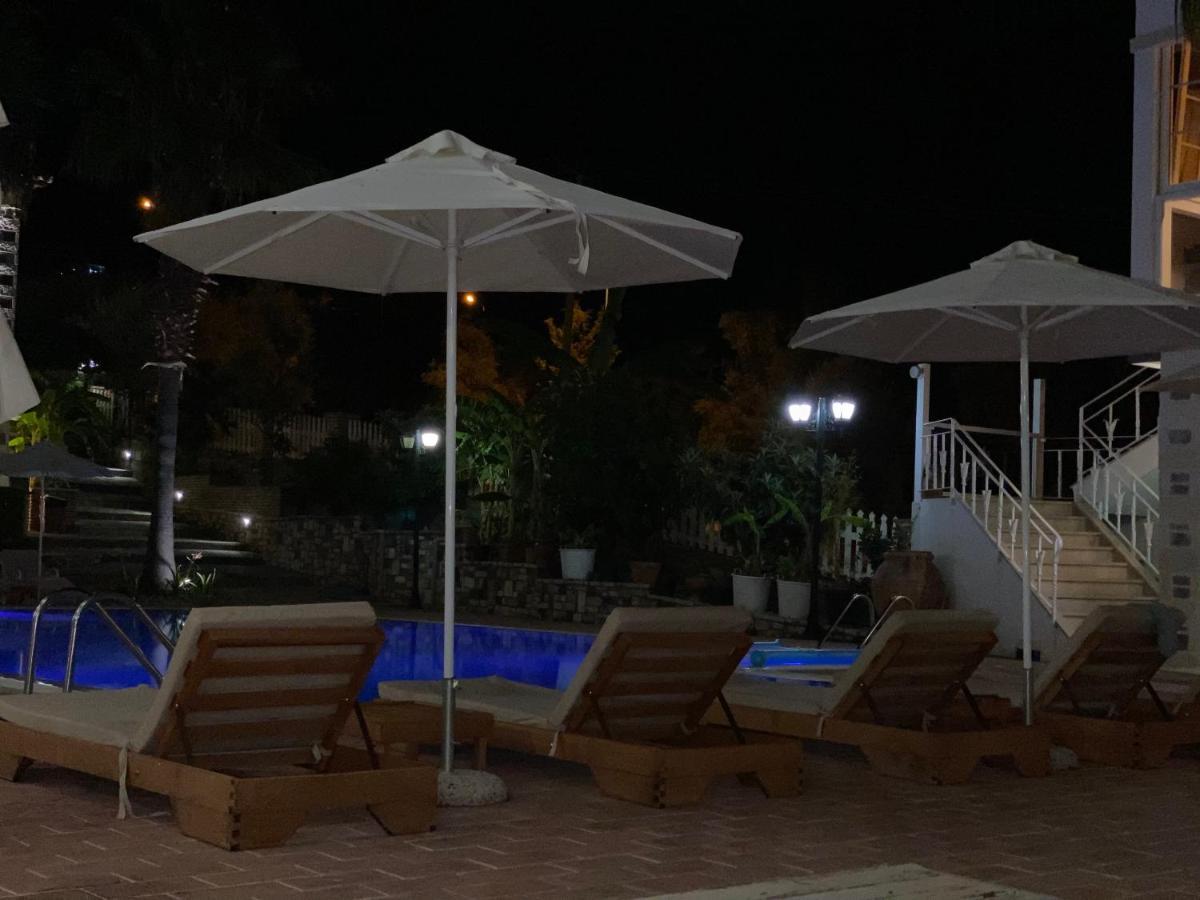 Hotel Sarajet E Pashait 1 Dhërmi Екстериор снимка