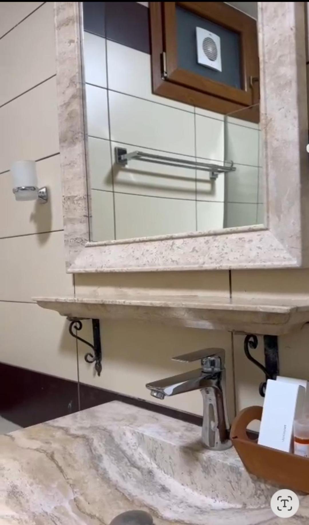 Hotel Sarajet E Pashait 1 Dhërmi Екстериор снимка