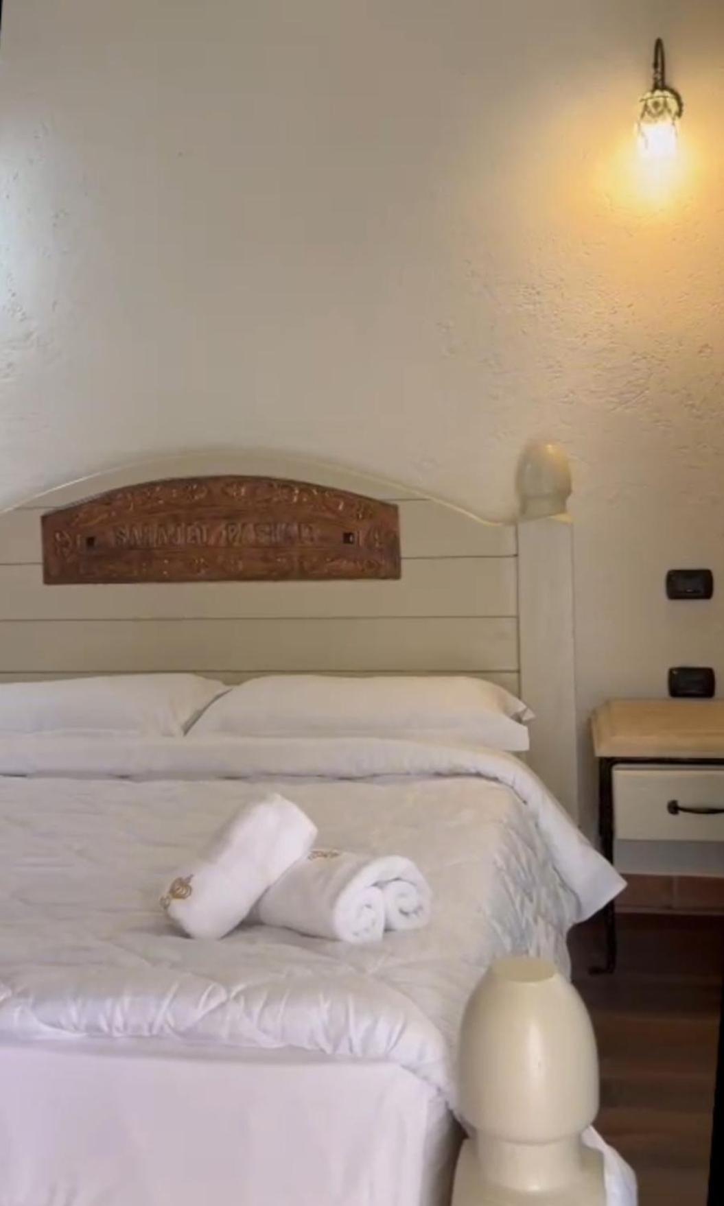 Hotel Sarajet E Pashait 1 Dhërmi Екстериор снимка