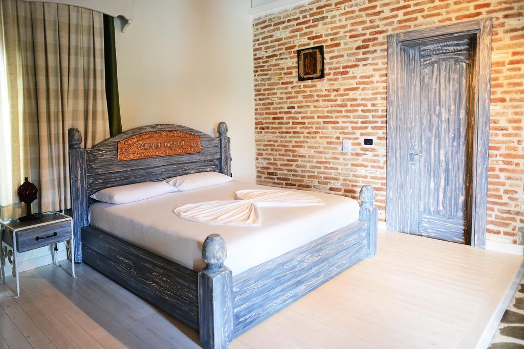 Hotel Sarajet E Pashait 1 Dhërmi Екстериор снимка