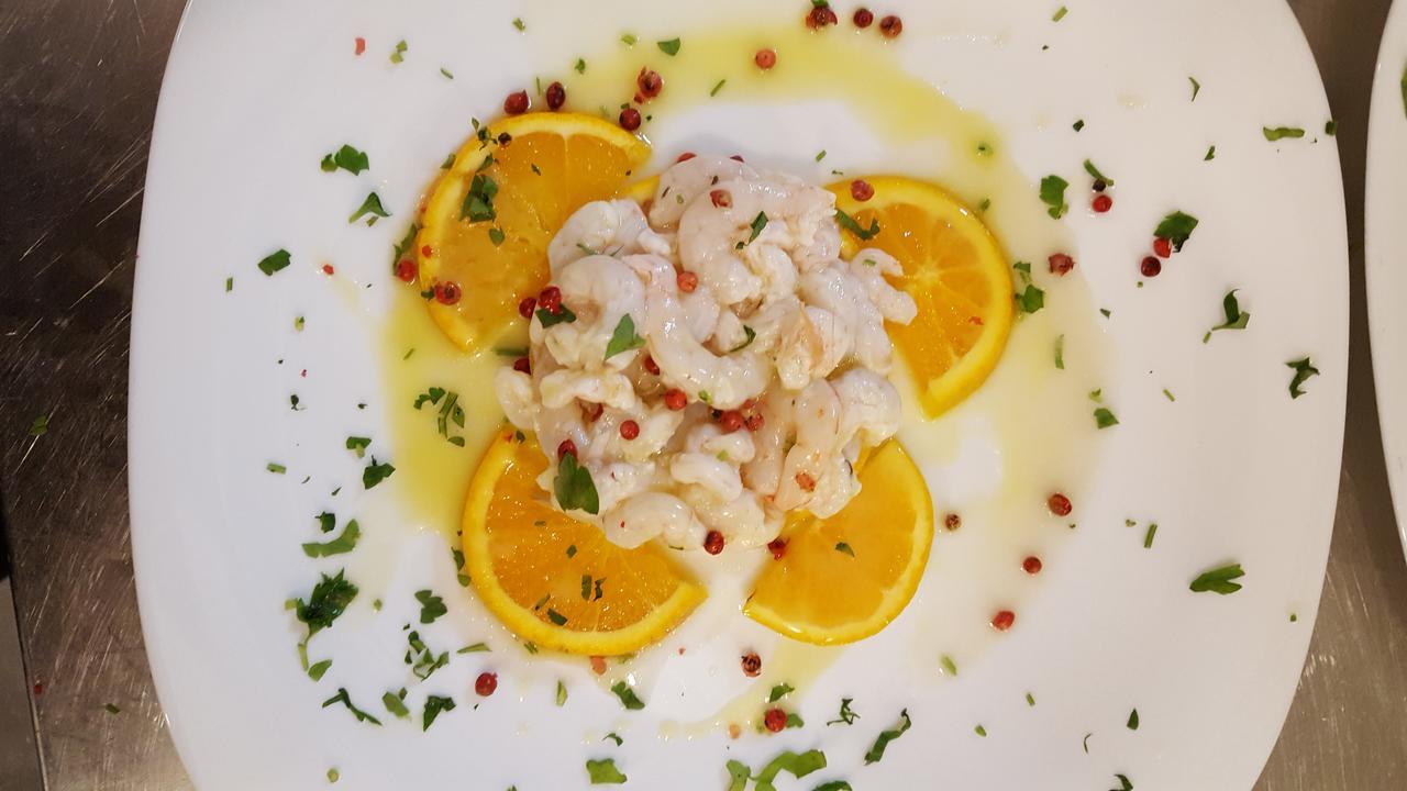 Hotel Sarajet E Pashait 1 Dhërmi Екстериор снимка