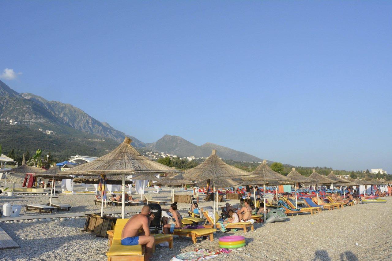 Hotel Sarajet E Pashait 1 Dhërmi Екстериор снимка