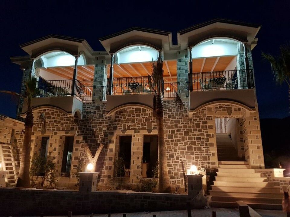 Hotel Sarajet E Pashait 1 Dhërmi Екстериор снимка